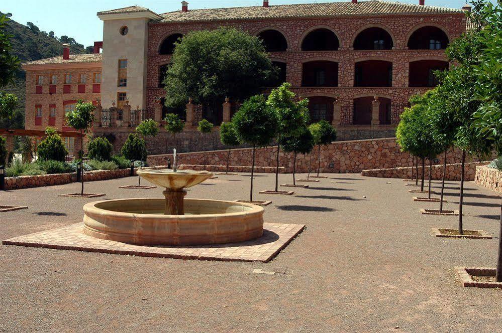 ホテル Monasterio De Santa Eulalia トタナ エクステリア 写真